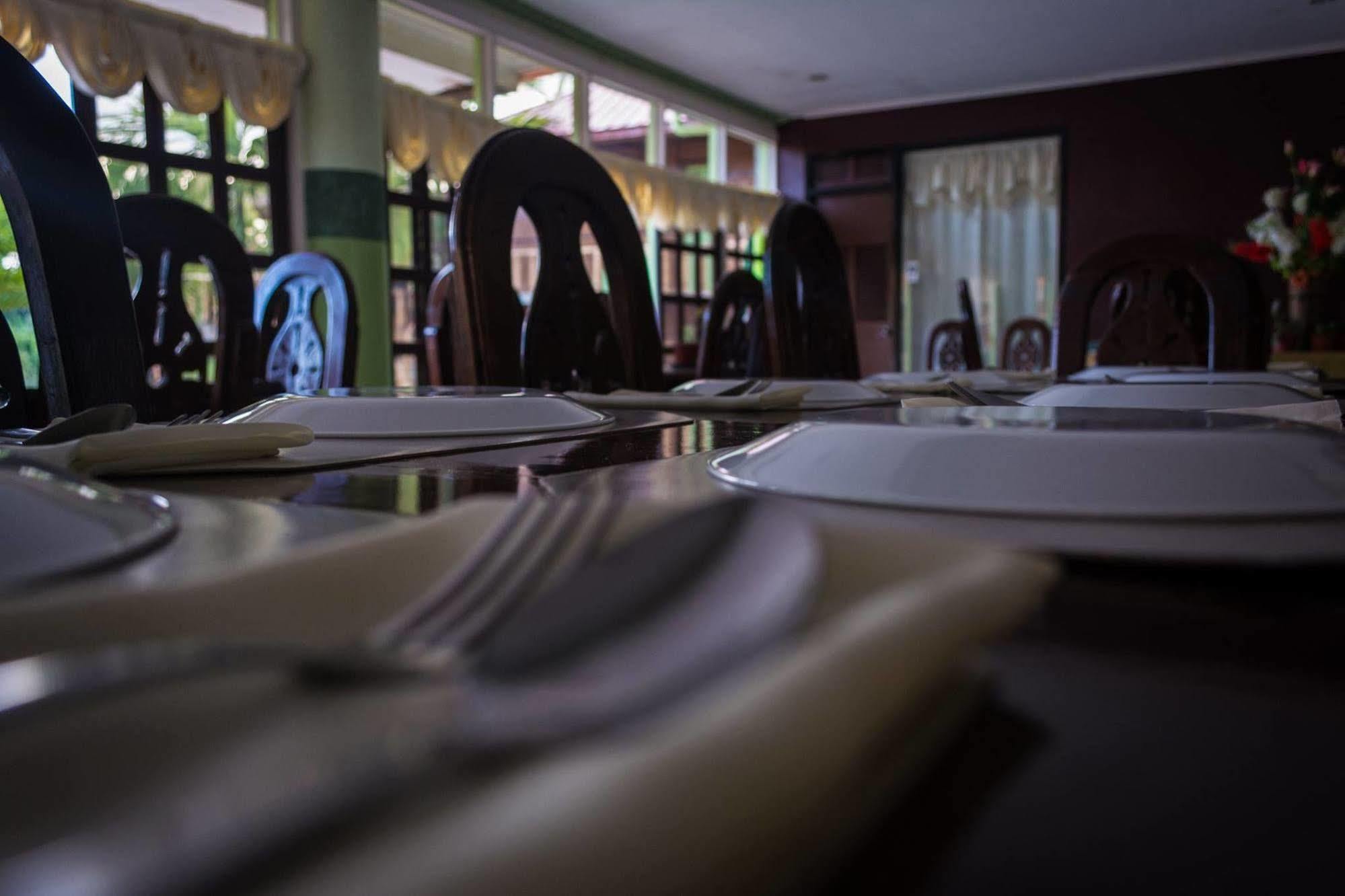 Stefanie Grace Paradise Inn Loboc Eksteriør billede